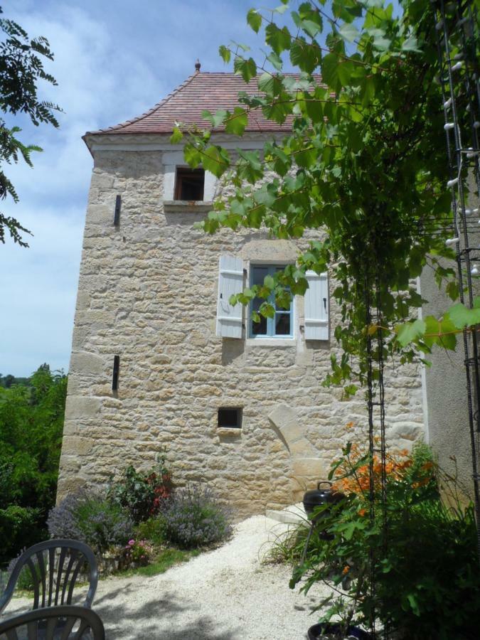Вилла La Petite Tour Carlux Экстерьер фото